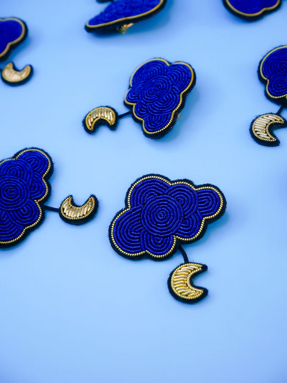 Broche Malicieuse : Nuage et lune