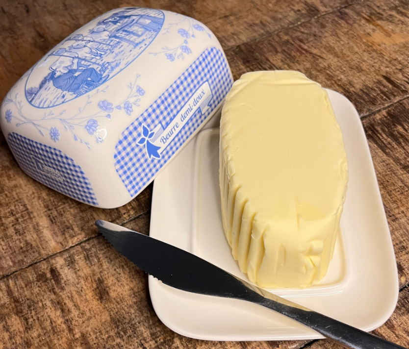 Beurrier breton en porcelaine Demi-Doux – Take a Breizh
